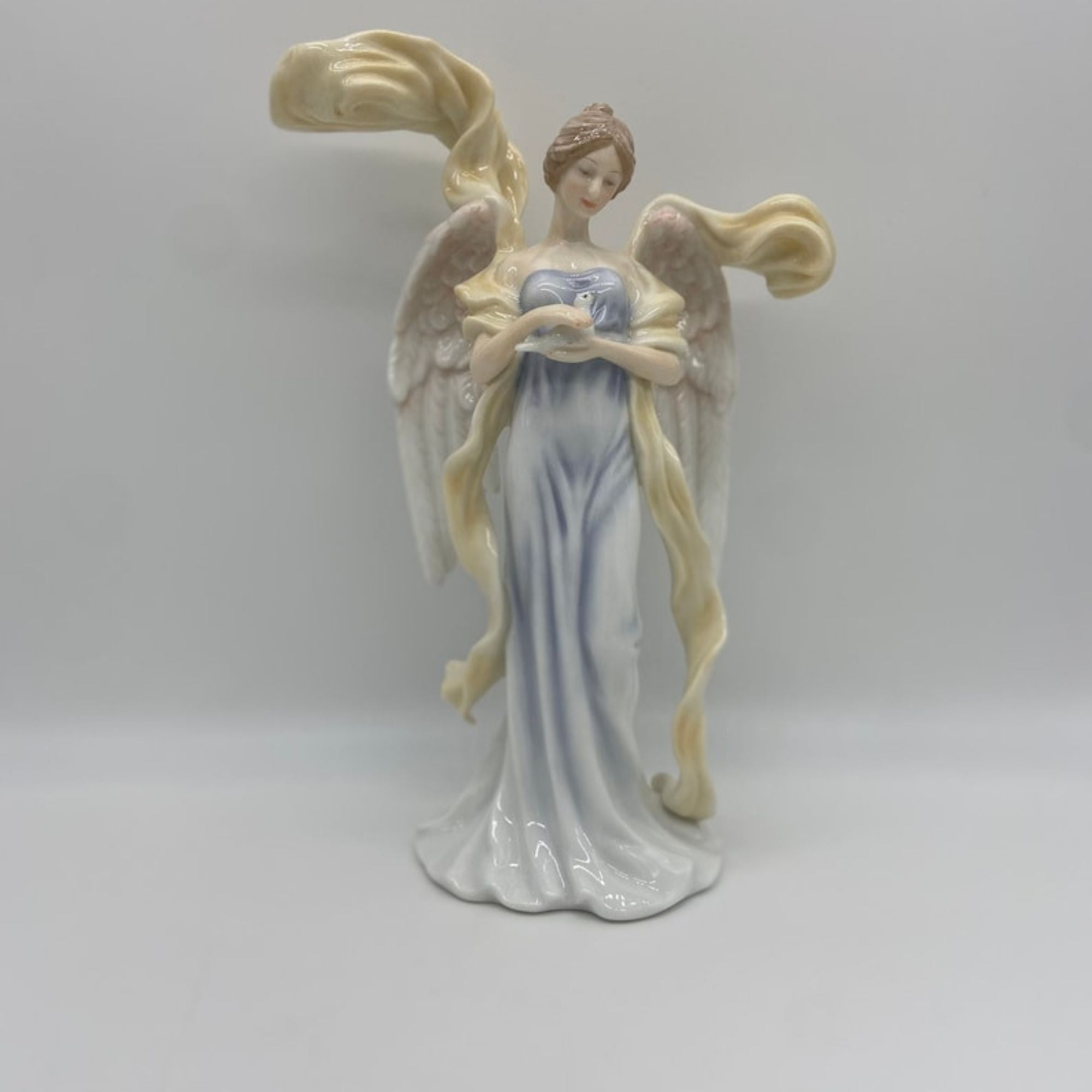 Angel Holding Dove Statue | Gift Box Go
