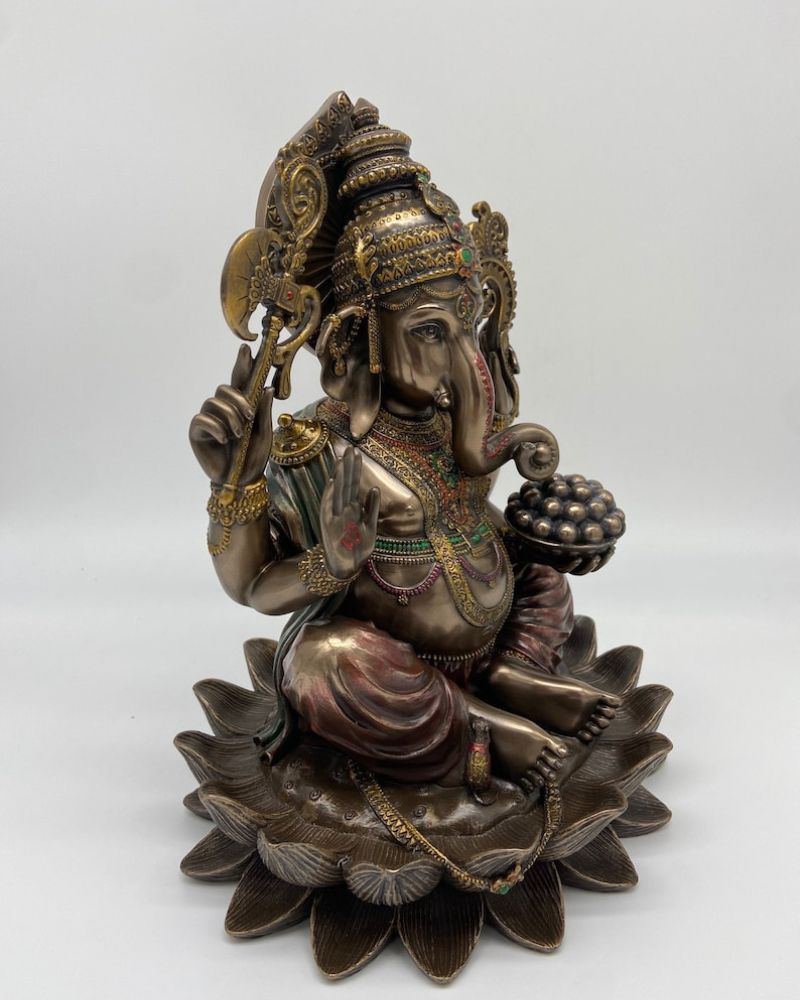 Lord Ganesha Statue for Home Entrance