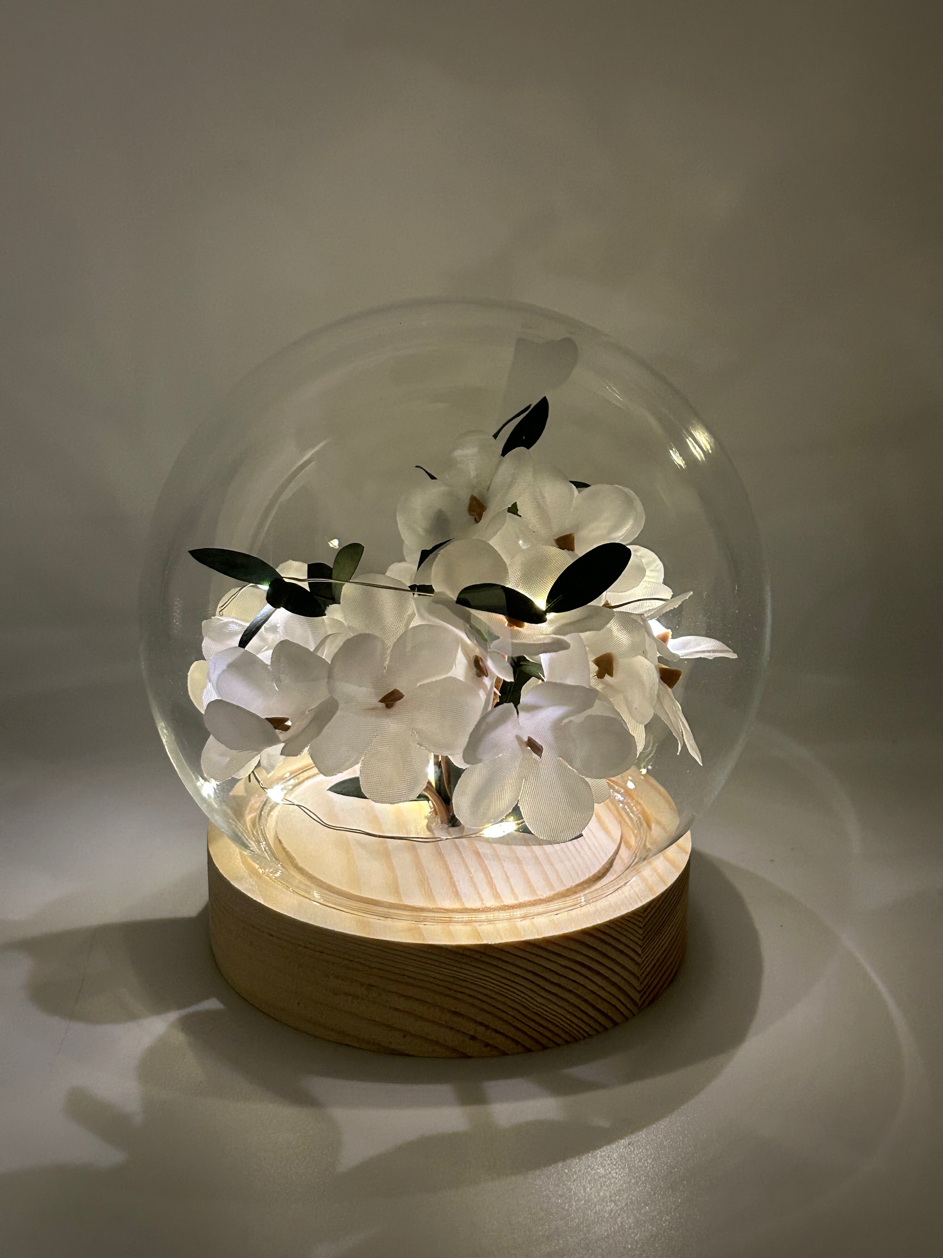 LED Pink and White Hydranges LED Floral Globes
