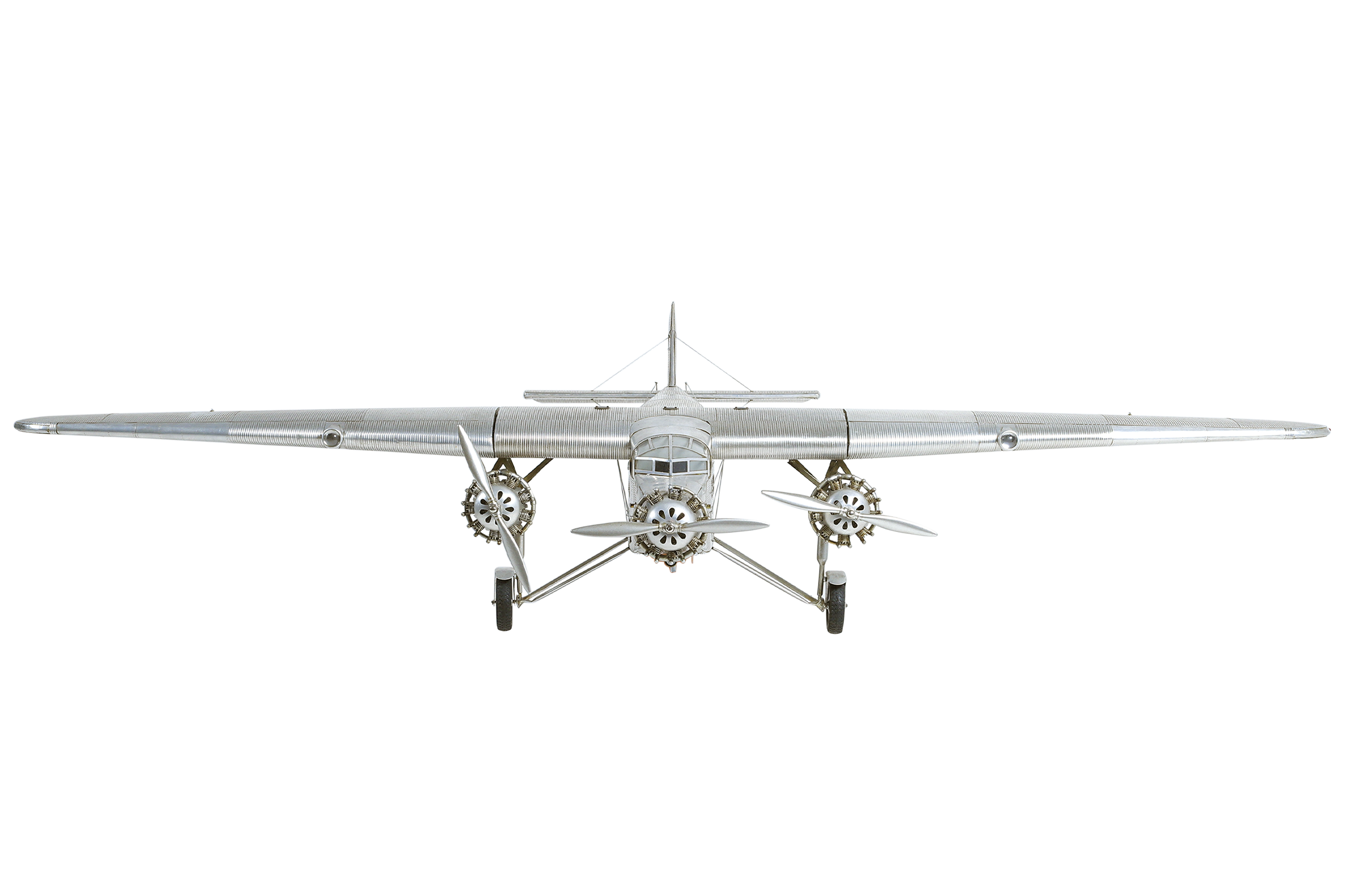 Trimotor